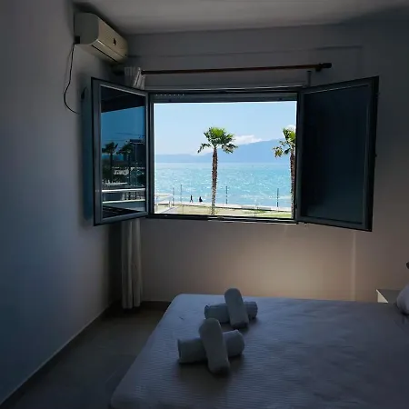 Sunny Sea View Ap With Private P &2 Bikes Διαμέρισμα